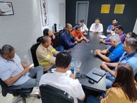 Marcelo Belgamazzi participa de  reunião para discutir sobre a organização de fios e cabos nos postes da cidade